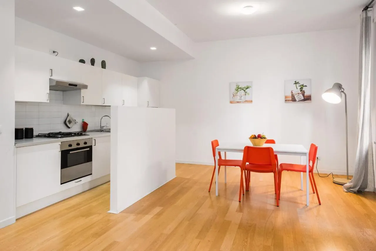 Flats4Rent Delia Apartment Verona 0*,  Italy